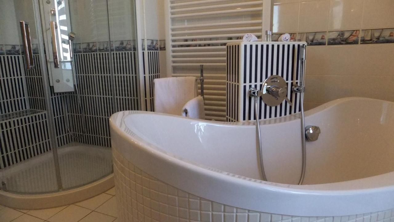 Hotel & Restaurant Utkiek Greifswald Dış mekan fotoğraf